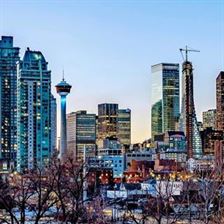 It sure is cold out there #YYC ⛄️❄️ Don’t worry though, things are supposed to start to warm up just in time for @glowfestyyc!
.
.
.
Photo By: @caydencephotography #iamdowntown #downtownyyc #downtowncalgary #glowfest #glowfestyyc #yycfestival #lightfestival #yycevents