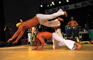 Expo_Latino_capoeira2_0